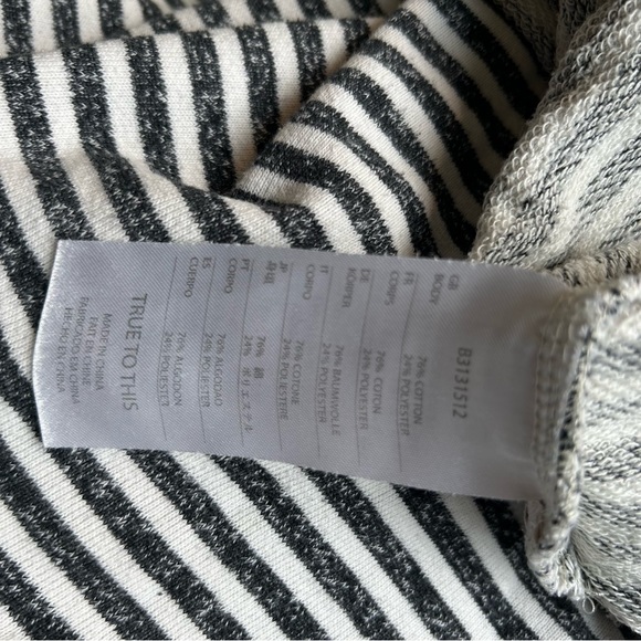 Volcom Hoodie Womens White Black Striped Pullover Long Sleeve with Pocket Size S - Picture 8 of 9